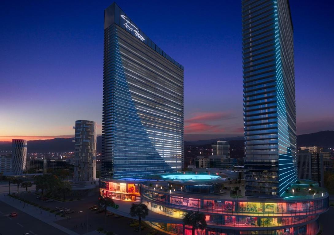 Only Front Sea View, No Side View, Wonderful Panorama, High Floor, Location Guarantee Aparthotel Батуми Екстериор снимка
